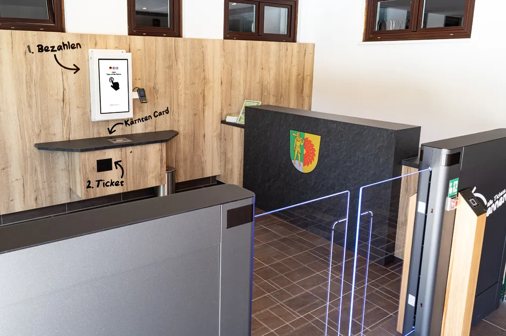 ackerPay® DoorBouncer Beispiel der Ticketausgabe